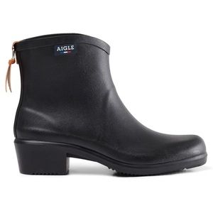 Brand new Aigle Miss Juliette Ankle Rain Boots - Sz. 37